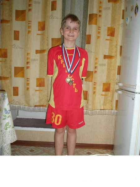 Олег Левченко