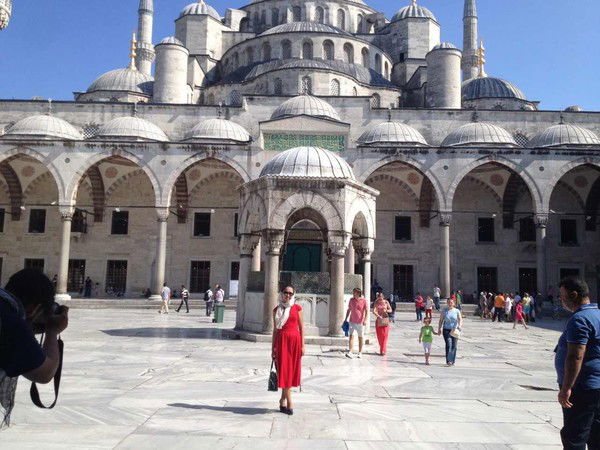 Анара Зияда