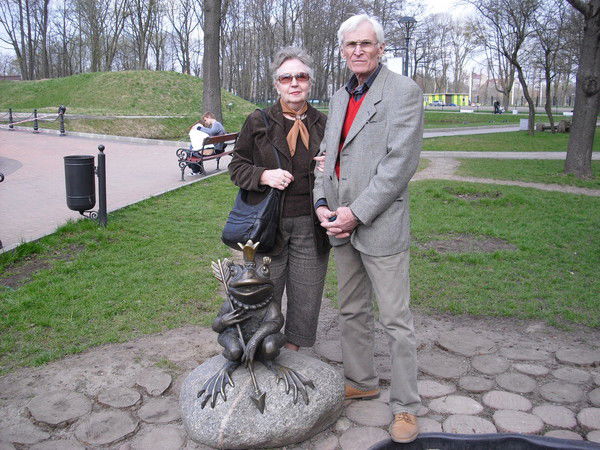 Анатолий Логинов