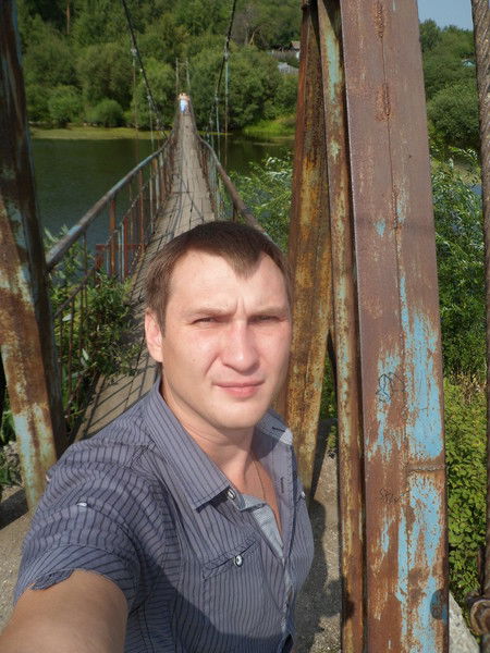 Александр Артник