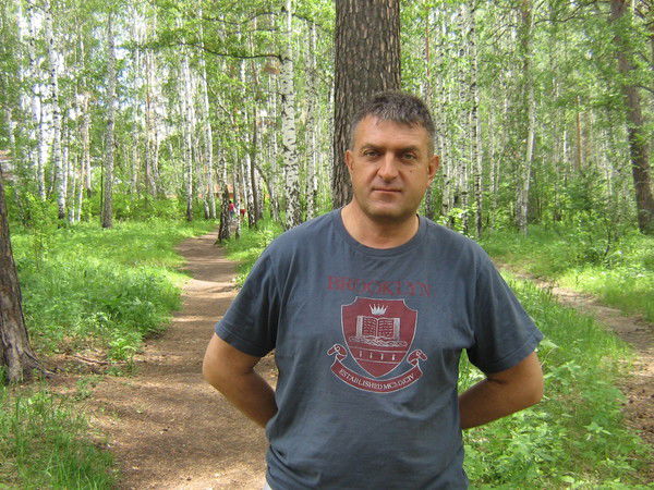 Владислав Азбукин