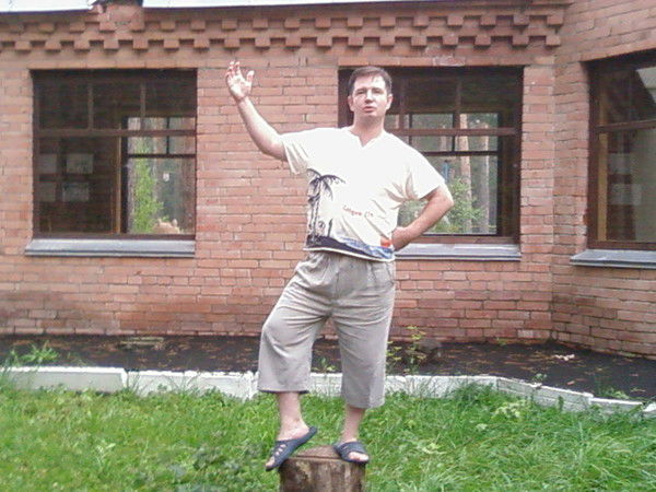 Анатолий Алюков