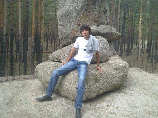 Жомарт Ойнаров