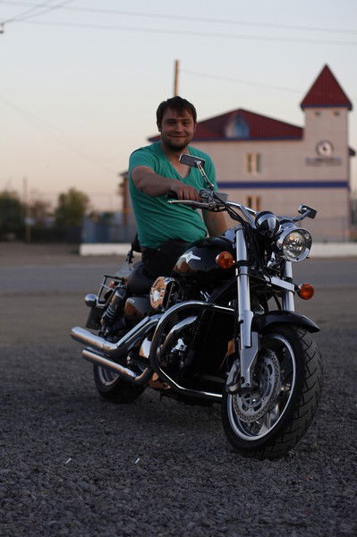 Анатолий Каратаев