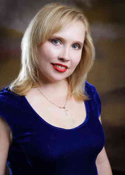 Елена Корнилова