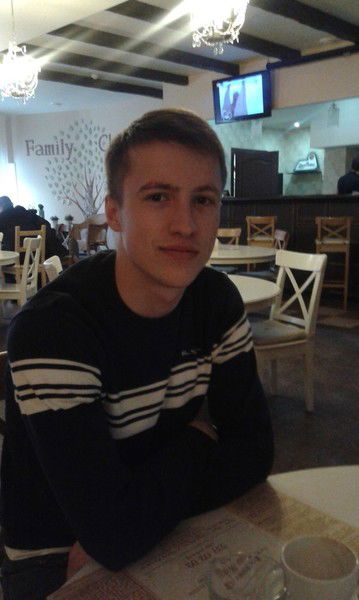 Женя Костюкович