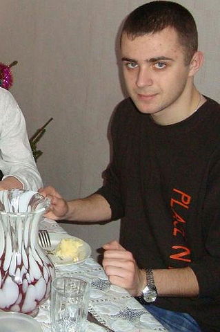 Илья Единак