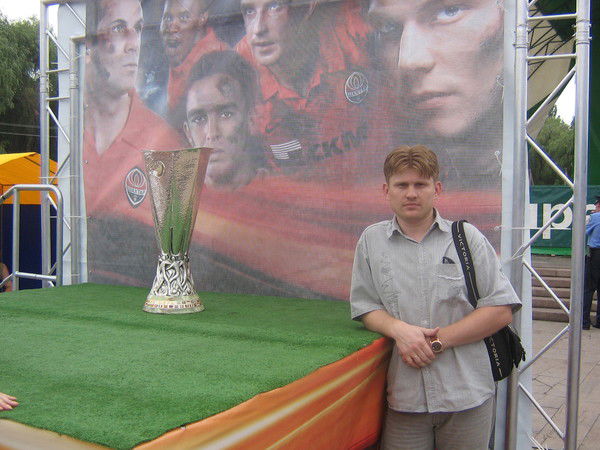 Денис Белаш