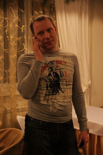 Сергей Антонов