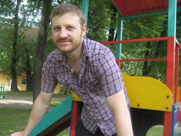 Олег Кучеренко