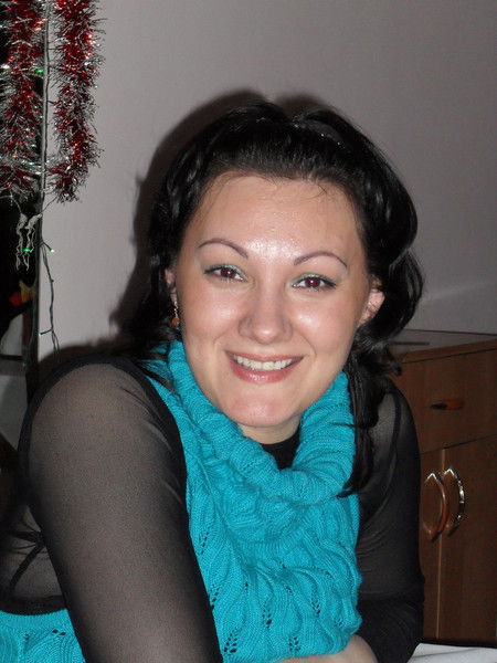 Елена Енешева