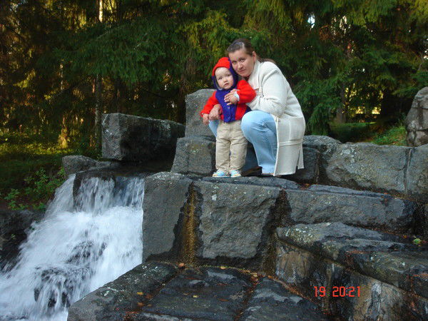 Янина Ли-Юн