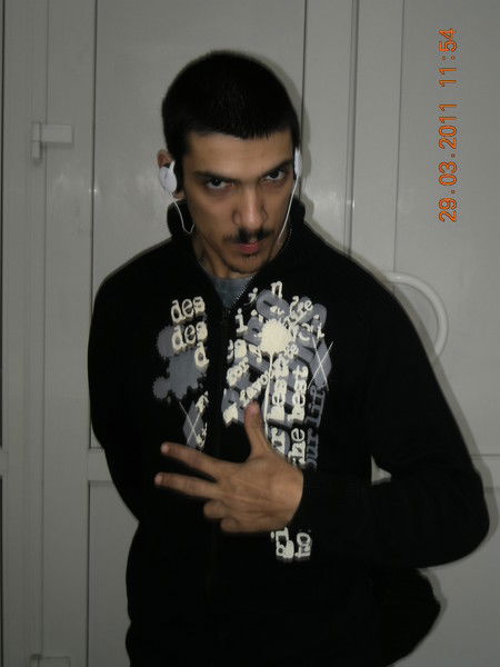 Михаил Лазарев