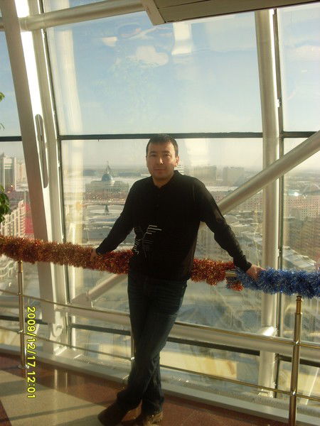 Арман Бажекенов