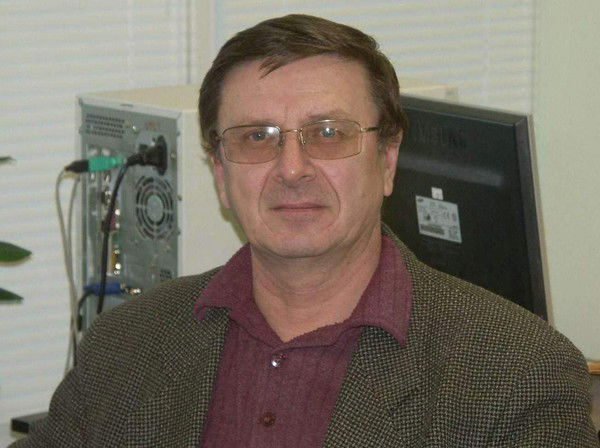 Анатолий Манаков