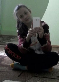 Ксюша Стамова