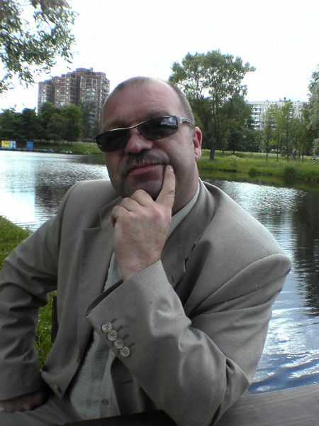 Аркадий Фролов