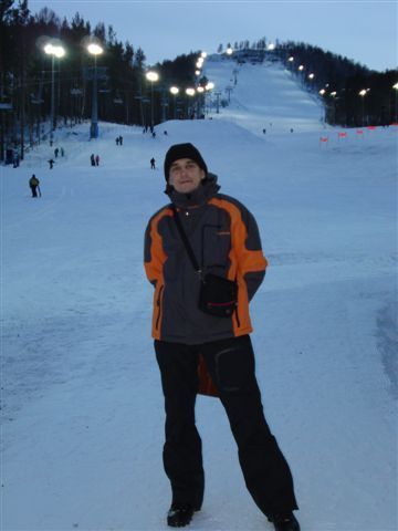 Артем Лазарев