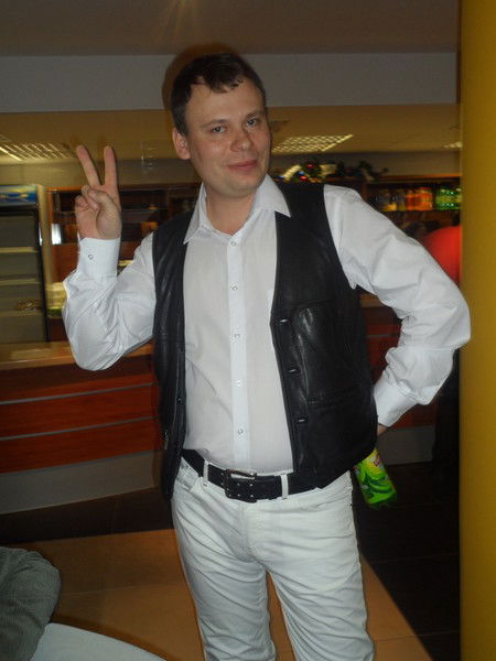 Артём Зотов