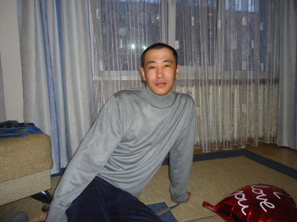 Аслан Аманжолулы