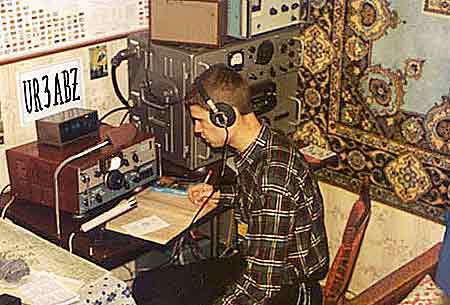 Антон Лаврененко