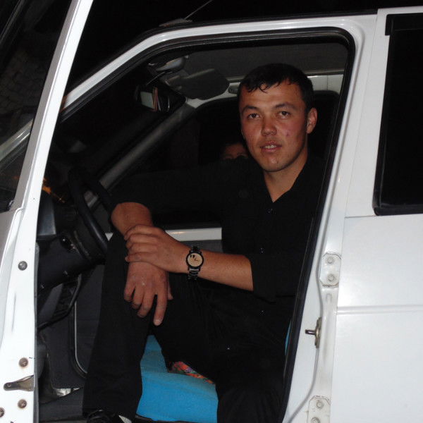 -= Отожон =- -= Маматов =-