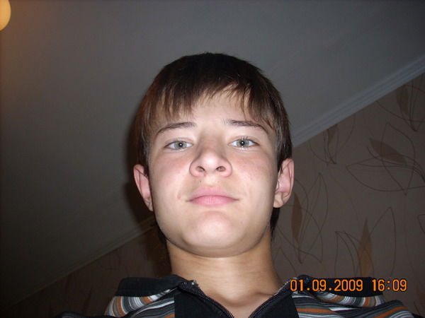 Максим Тумаков