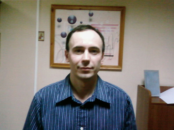 Александр Хомутовский