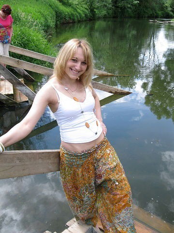 Яна Товстий