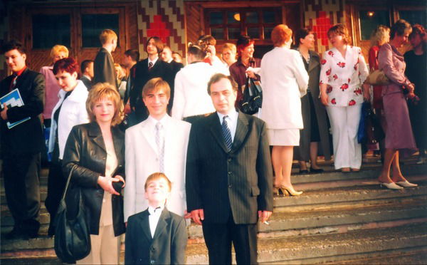 Владимир Мовсесян