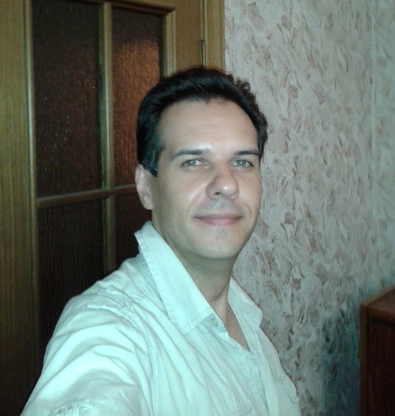 Владимир Попов