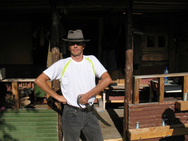 Олег Нежданов