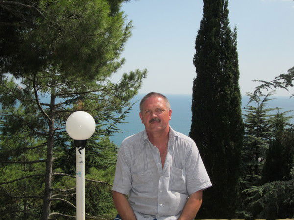 Анатолий Скляров