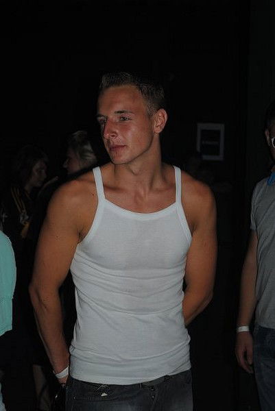 Денис Никонов