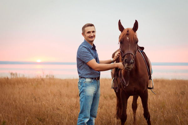 Дмитрий Стрежнев