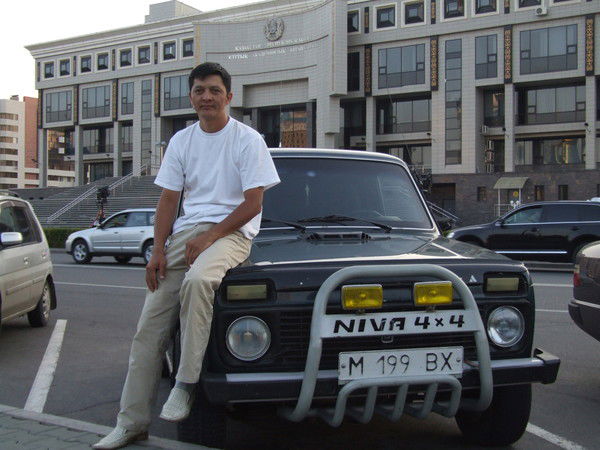 Куат Ахмадиев