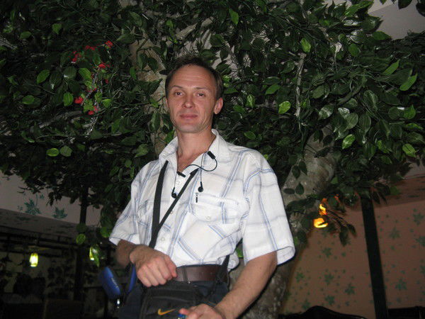 Андрей Комаров