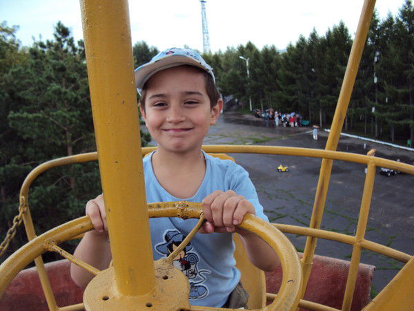 Александр Сотников