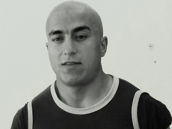 Неизвестно Неизвестно