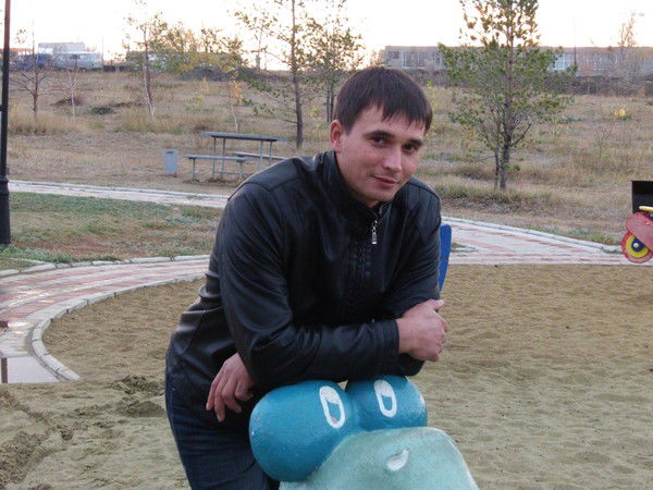 Игорь Иванов