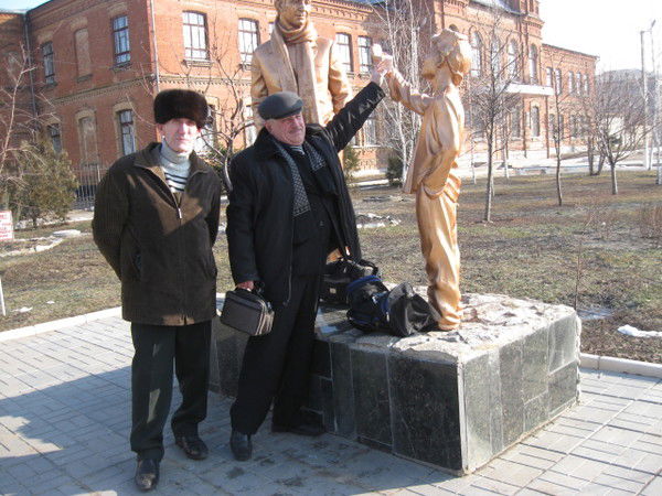 Александр Зубрилин