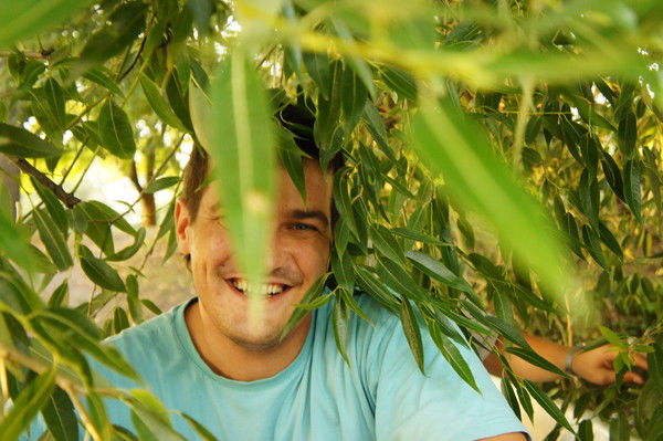 Александр Сабуров