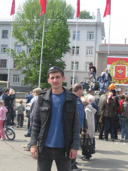 Денис Сураев