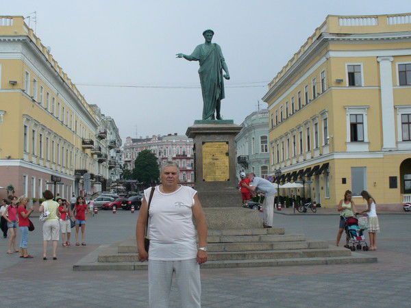 Анатолий Резниченко