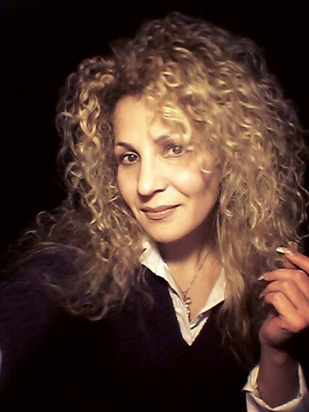 Таша Снегирь