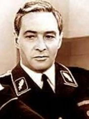 Максим Исаев