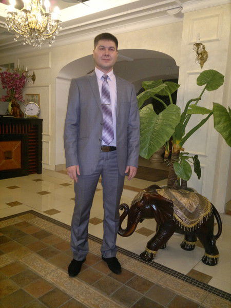 Руслан Разяпов