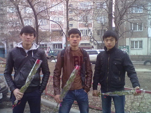 <<Dau=Ren>> Mr... <====_