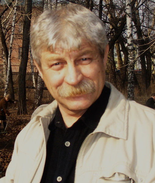 Анатолий Костров