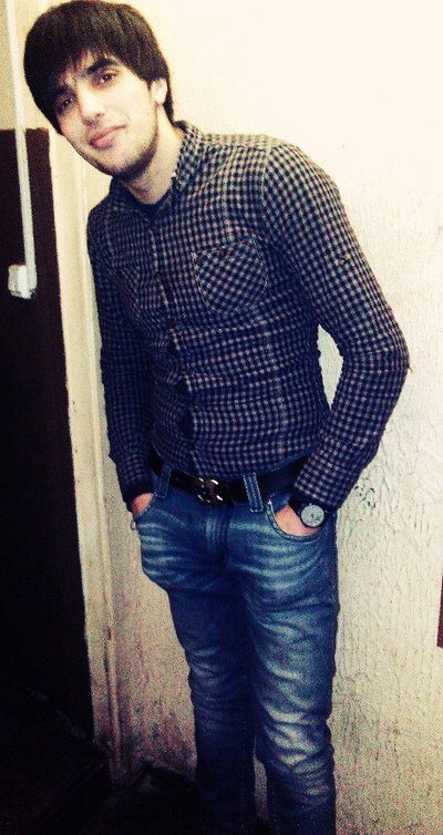 Фаррух Абушов